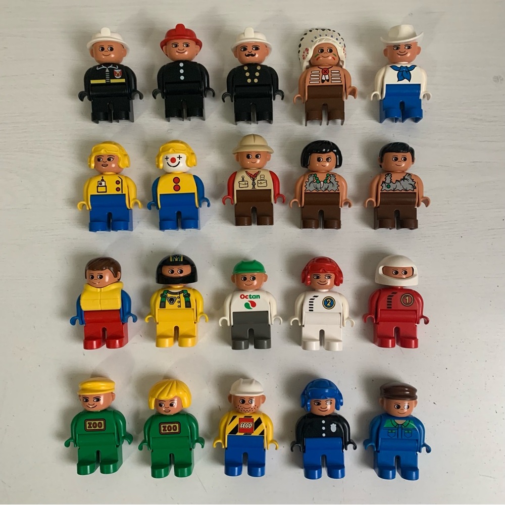 LEGO Vintage Duplo People Lot of 20 Figures